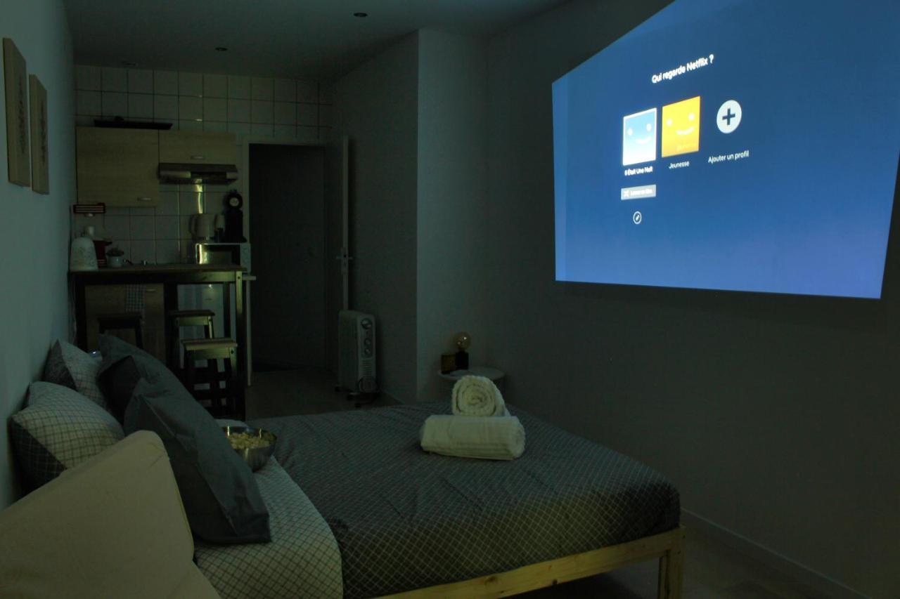 Studio Videoprojecteur & Popcorn - Proche Victoire Apartment Bordeaux Ngoại thất bức ảnh